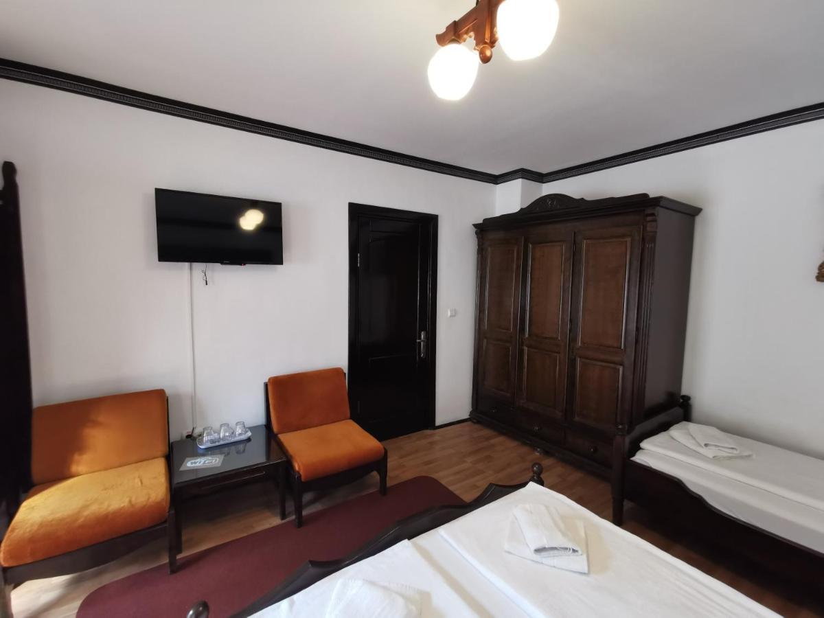 فندق Casa Cu Cerdac سيفِسوارا المظهر الخارجي الصورة