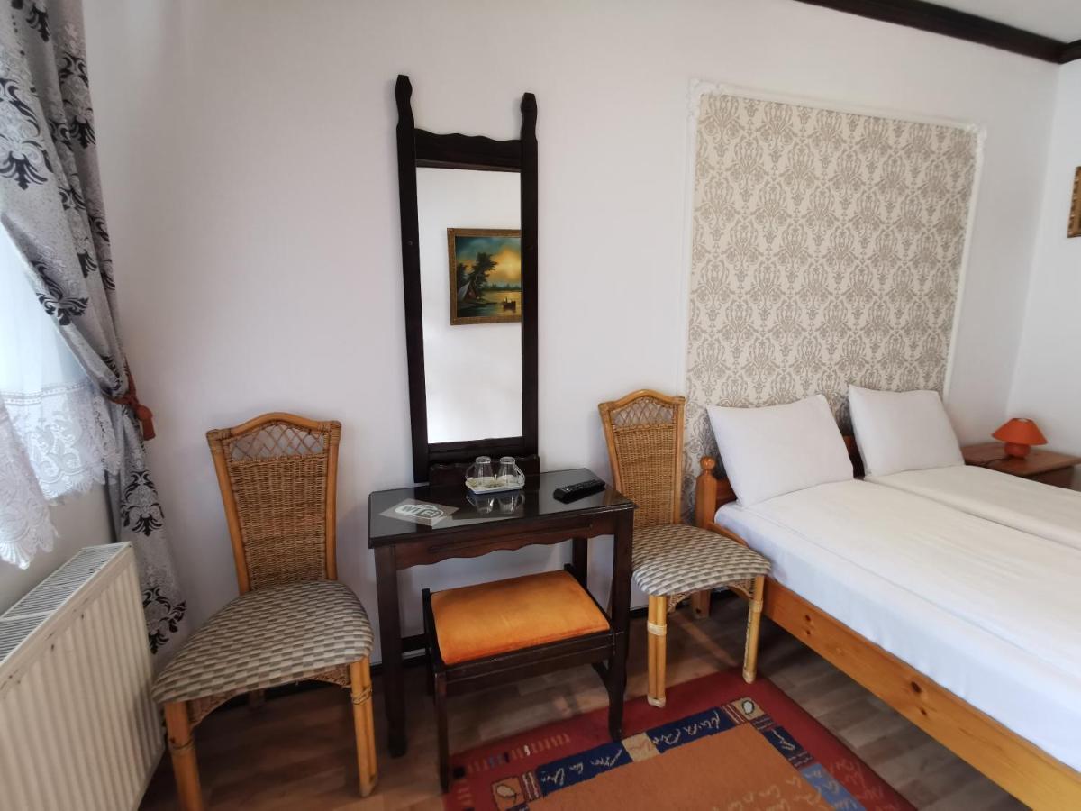 فندق Casa Cu Cerdac سيفِسوارا المظهر الخارجي الصورة